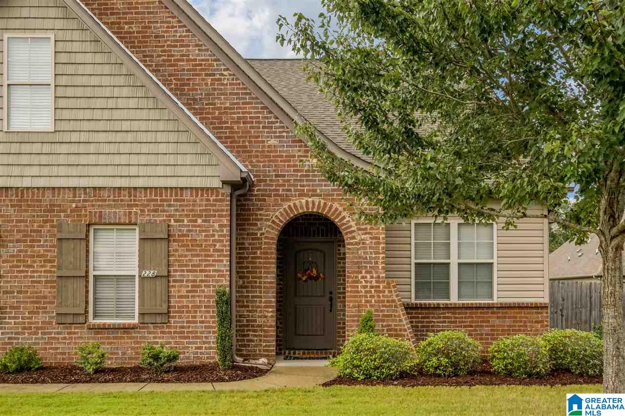 228 Falling Waters Way Alabaster, AL 35114 - Photo 6 of 37