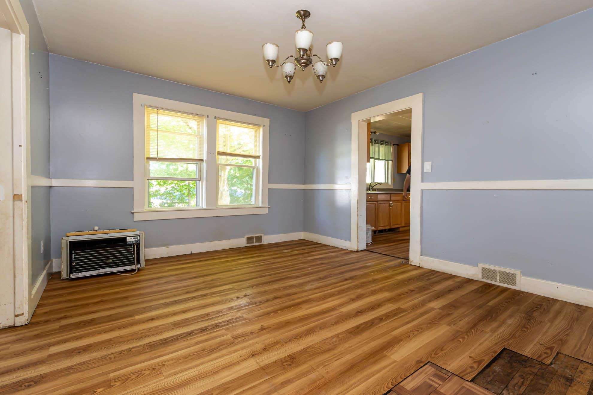 58 Lowell Road Hudson, NH 03051 - Photo 11 of 34