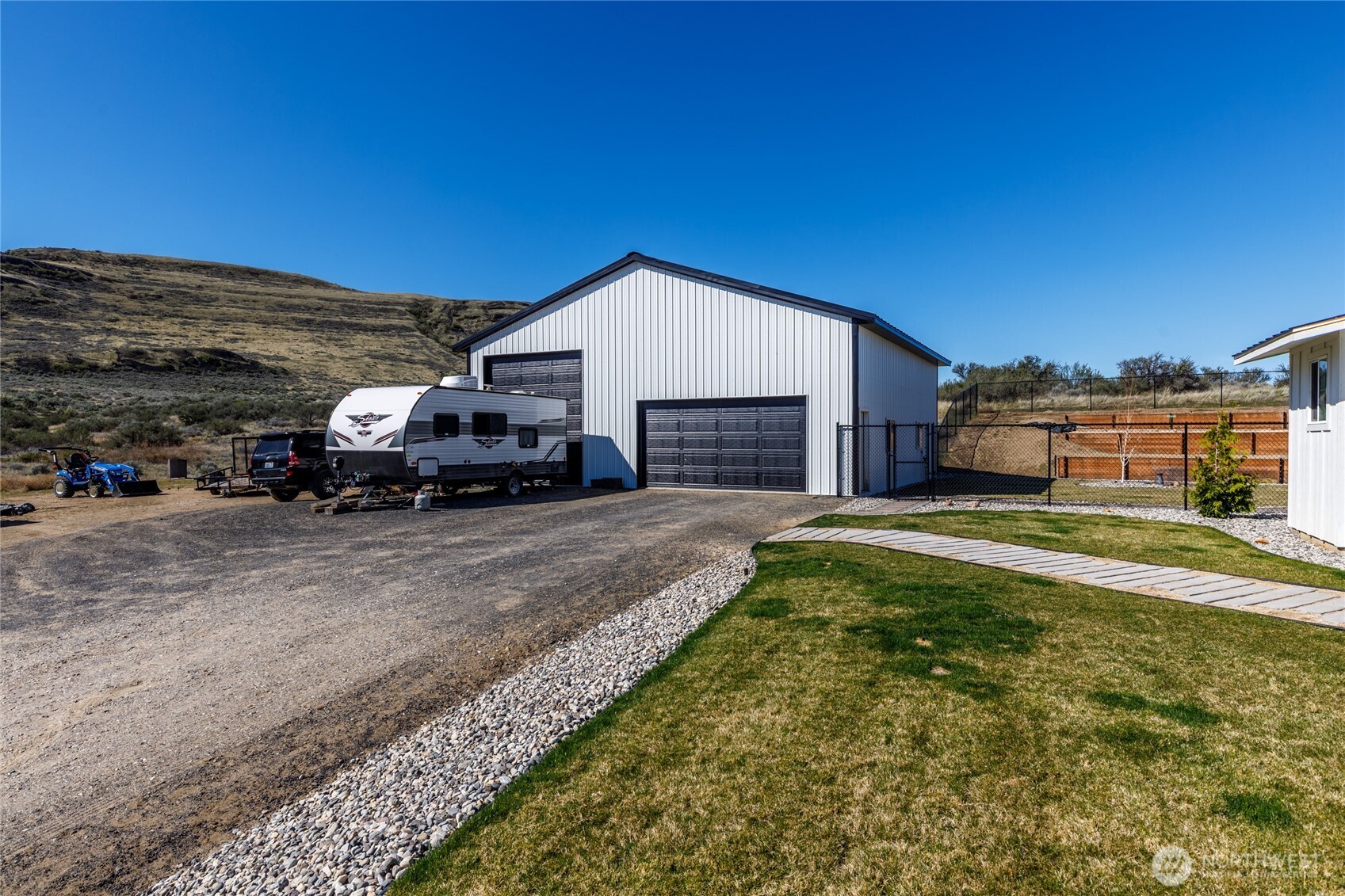 4662 Spring Canyon Road Grand Coulee, WA 99133 - Photo 6 of 39 Gallery Image 6