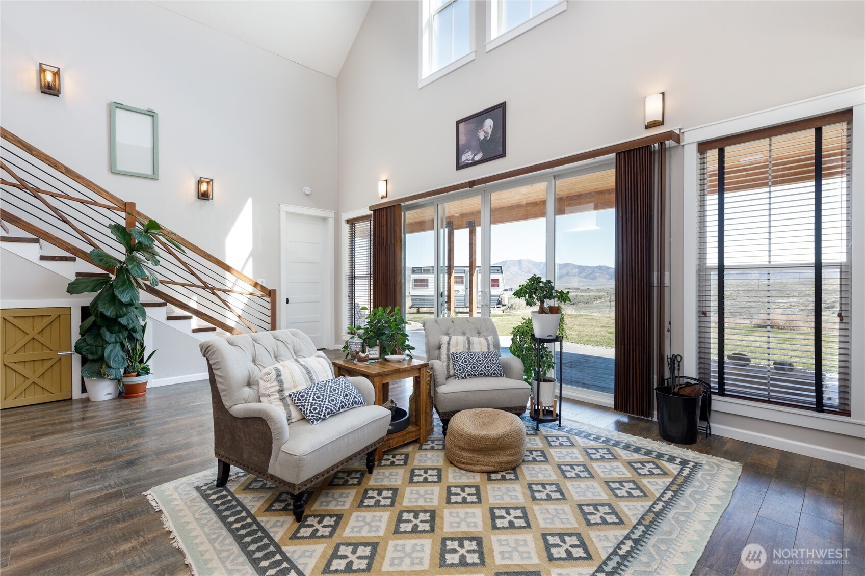 4662 Spring Canyon Road Grand Coulee, WA 99133 - Photo 7 of 39 Gallery Image 7