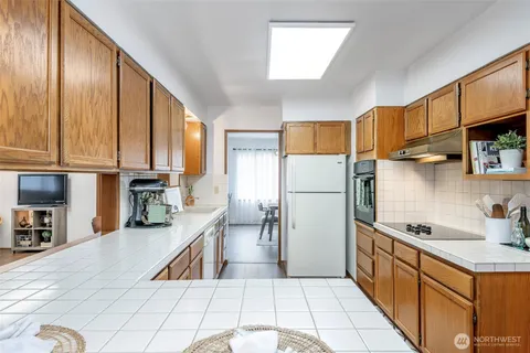 $535,000 | 4901 East McKinley Avenue, Tacoma, WA 98404