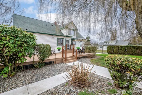 $535,000 | 4901 East McKinley Avenue, Tacoma, WA 98404
