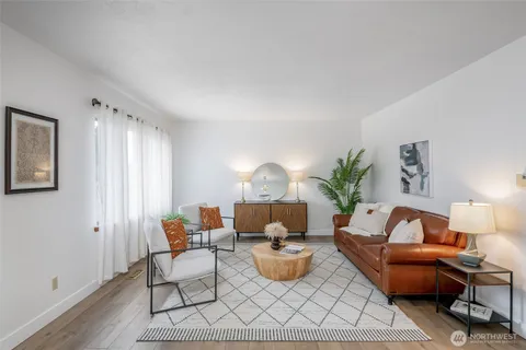 $535,000 | 4901 East McKinley Avenue, Tacoma, WA 98404