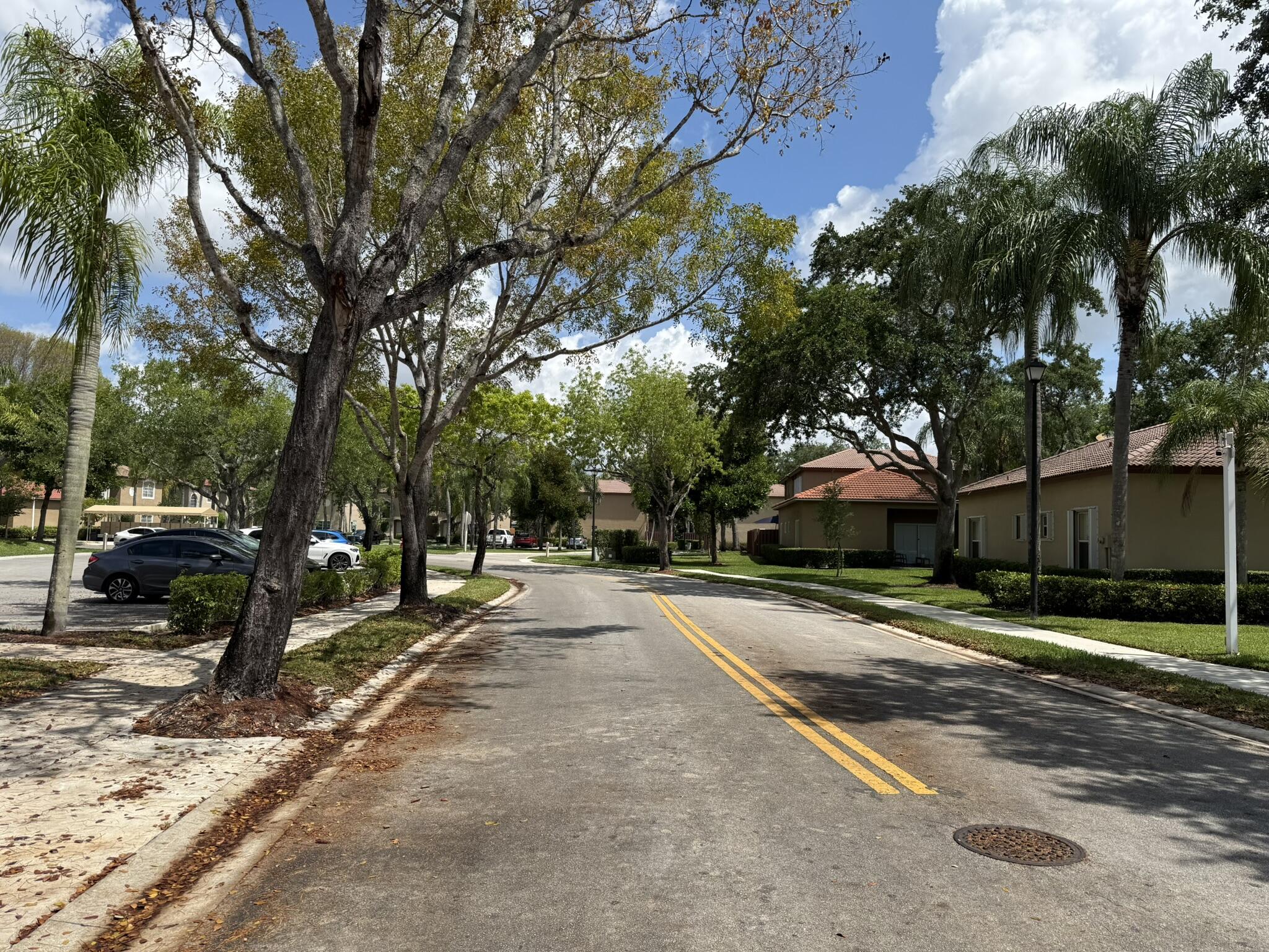 16135 Emerald Cove Road Weston, FL 33331 - Photo 21 of 22 Community Street