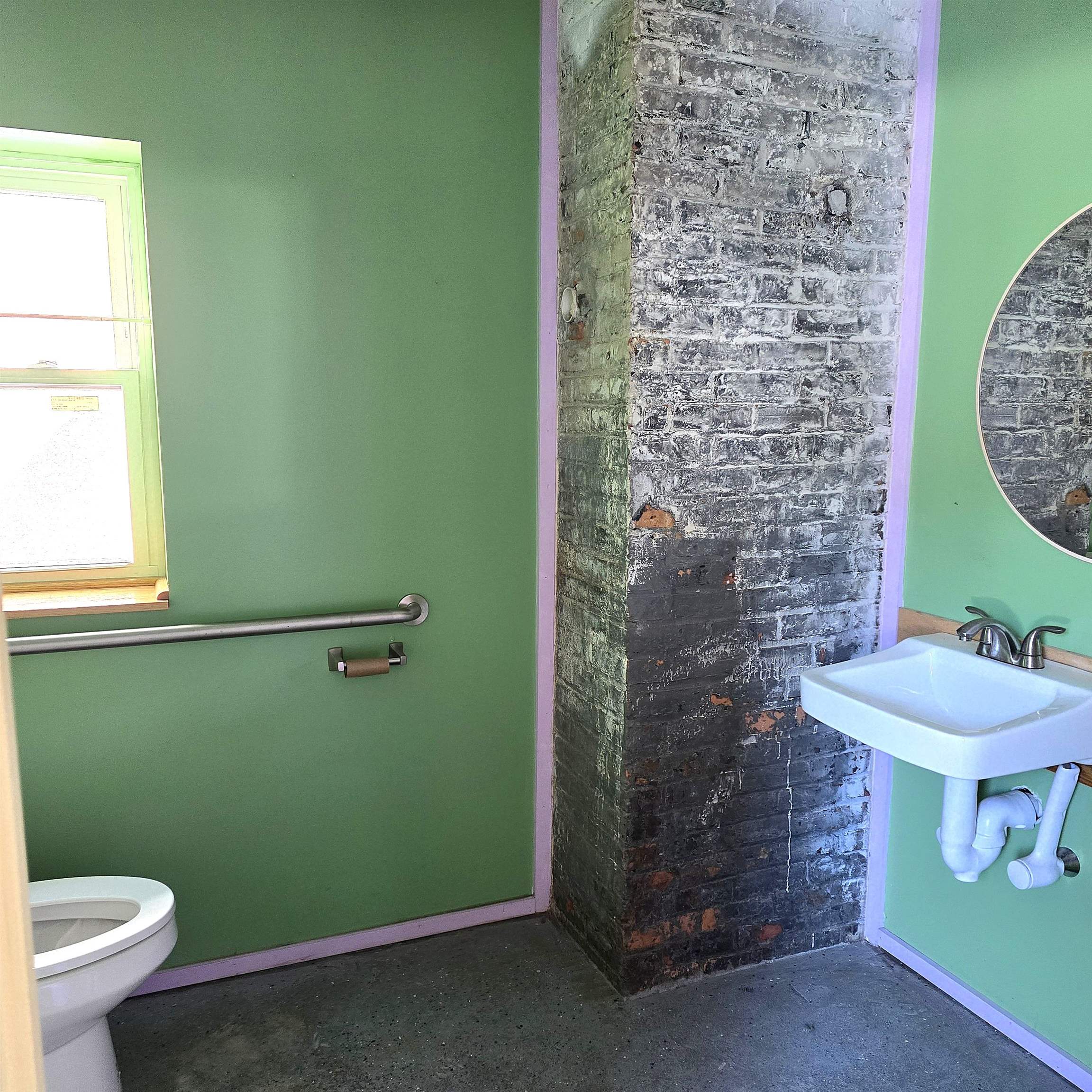 206 Main Street Berlin, NH 03570 - Photo 31 of 39