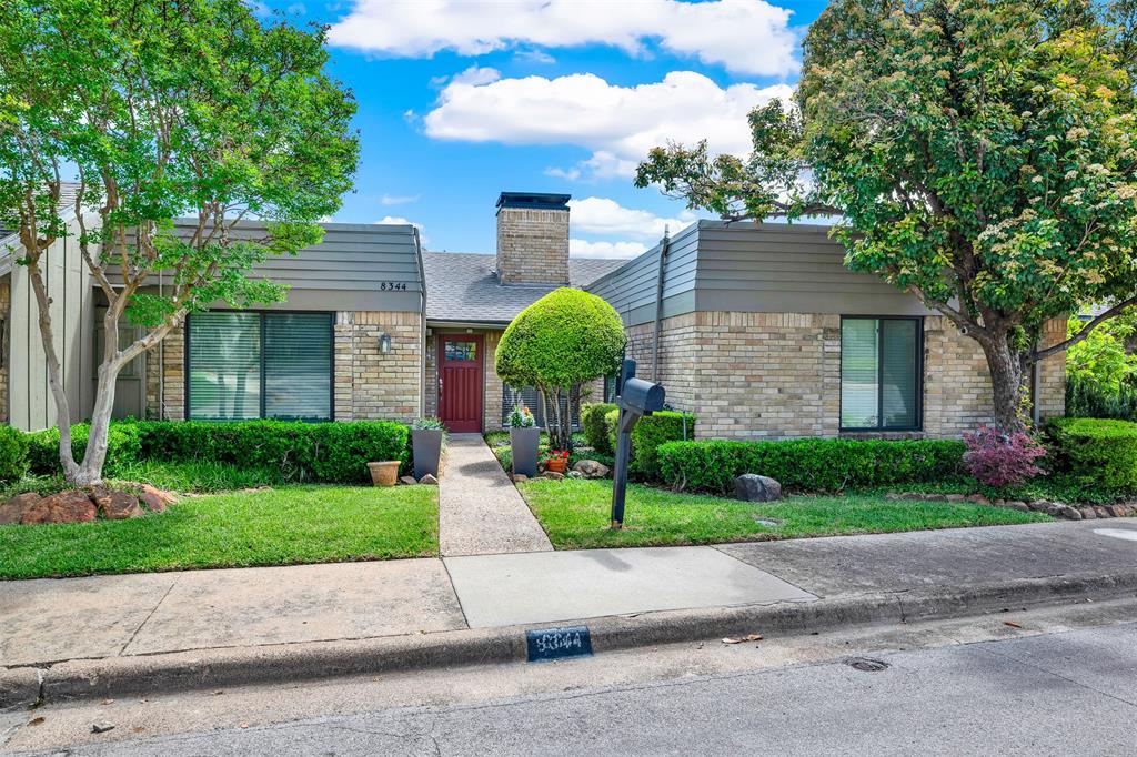 8344 Old Moss Road Dallas, TX 75231 - Photo 1 of 23 Welcome Home!