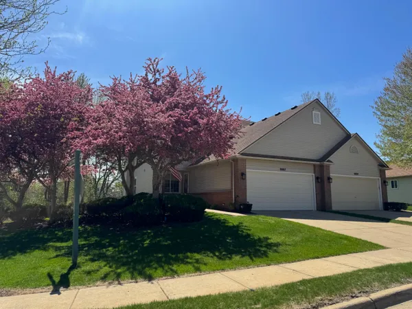$340,000 | 9002 Pine Cove Drive, Whitmore Lake, MI 48189
