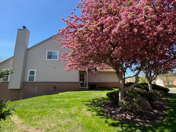 $340,000 | 9002 Pine Cove Drive, Whitmore Lake, MI 48189