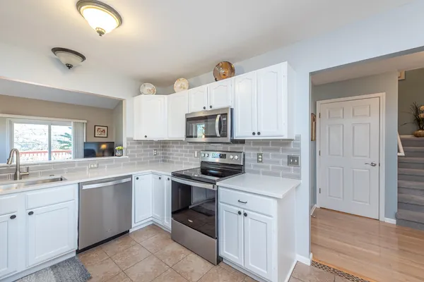$340,000 | 9002 Pine Cove Drive, Whitmore Lake, MI 48189