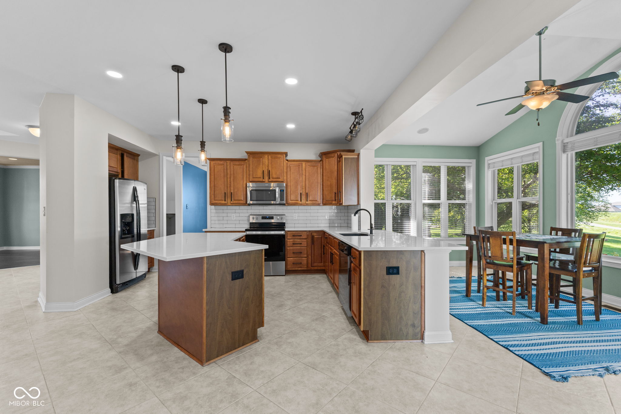 4637 Shadow Ridge Boulevard Greenwood, IN 46143 - Photo 15 of 59 Gallery Image 15