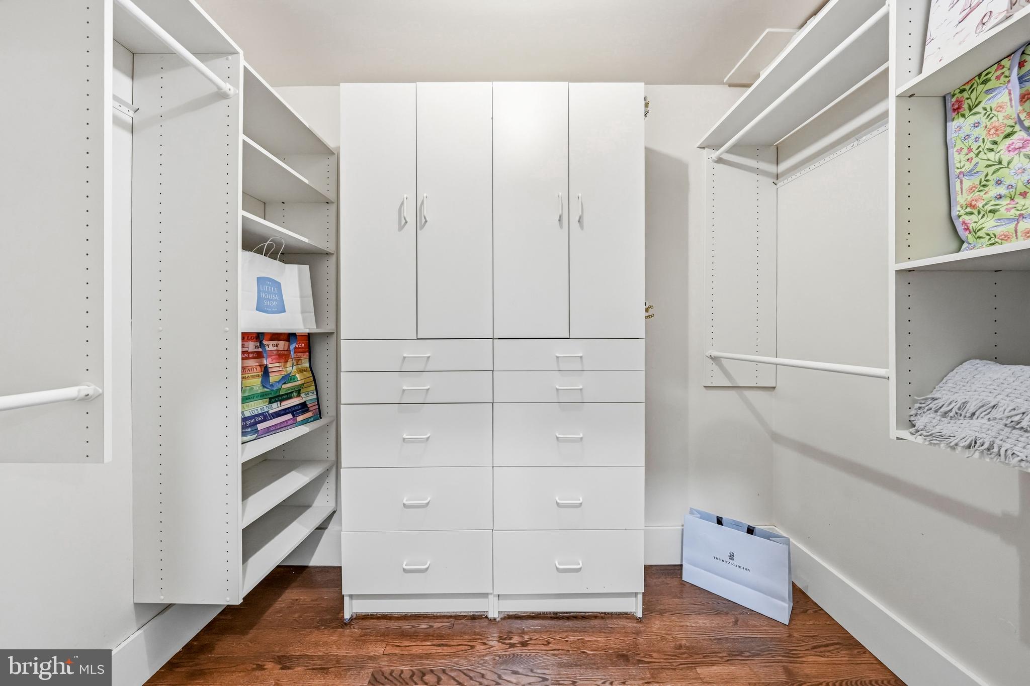 749 Bair Road Berwyn, PA 19312 - Photo 42 of 86 walk in closet with organizers