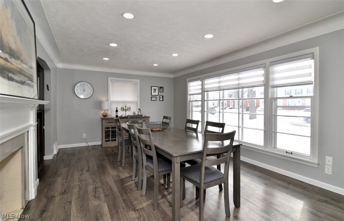 4473 Silsby Road Cleveland, OH 44118 - Photo 4 of 31