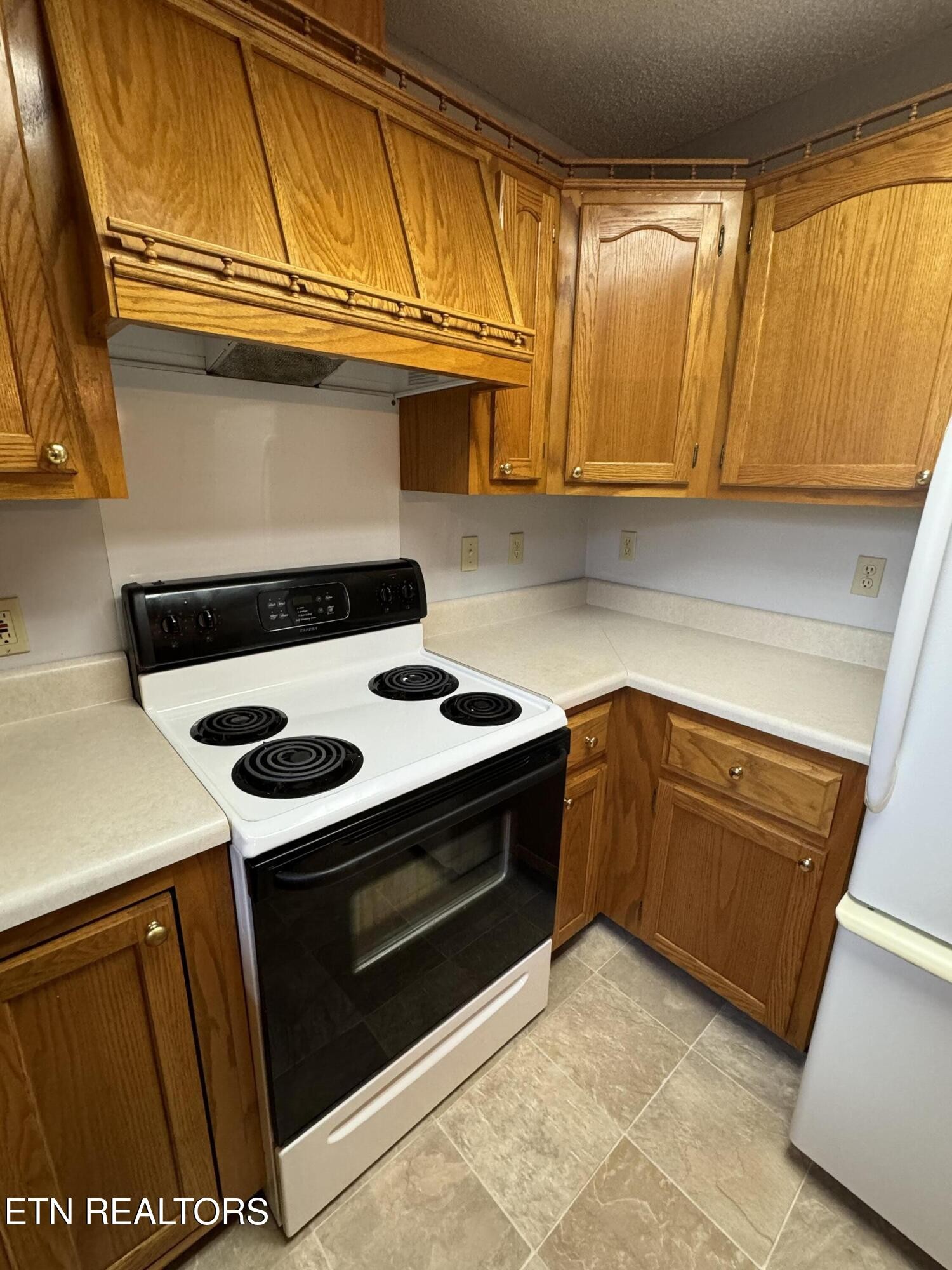 276 O & Road Oneida, TN 37841 - Photo 14 of 51 Gallery Image 14