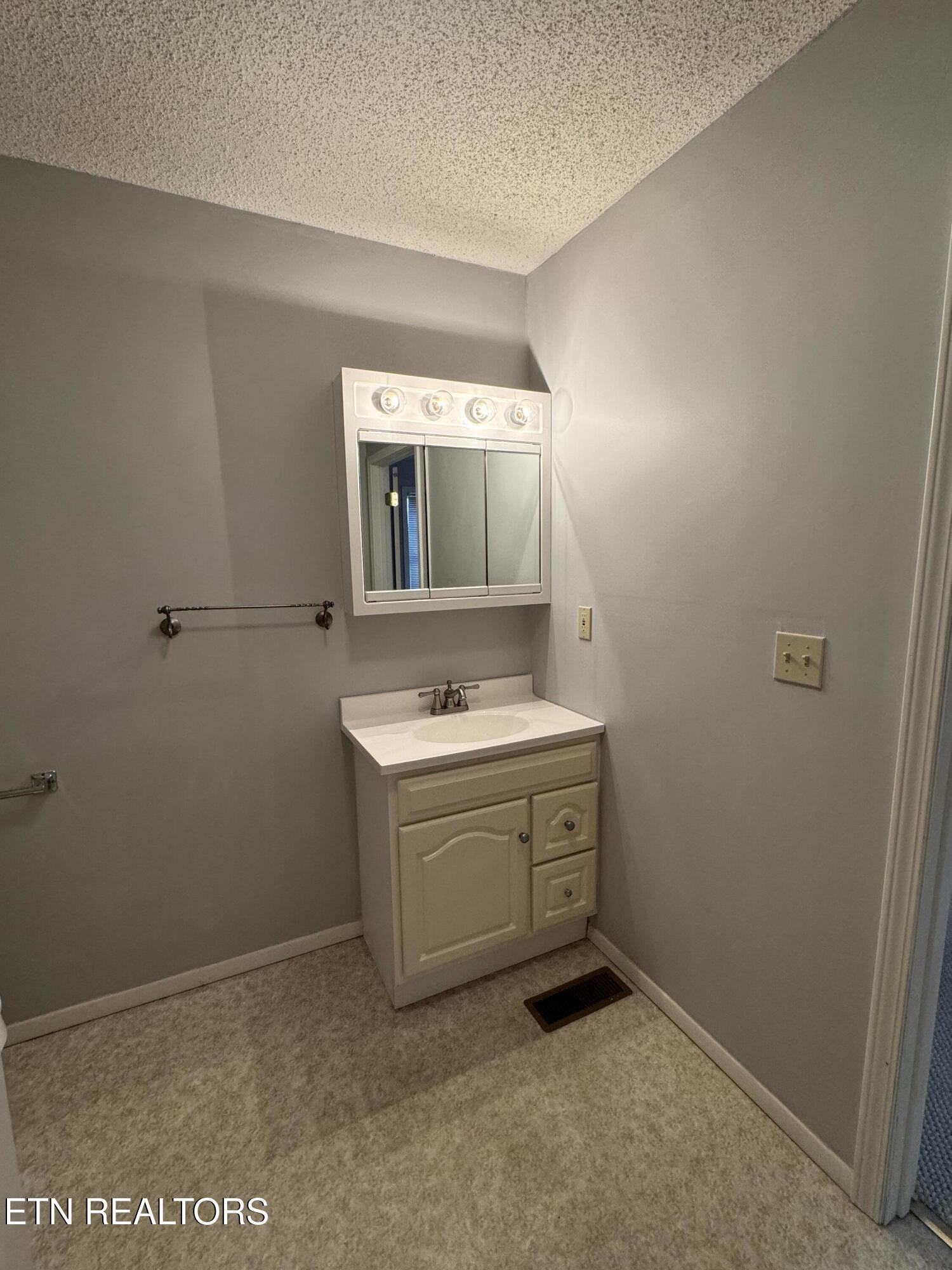 276 O & Road Oneida, TN 37841 - Photo 38 of 51 Gallery Image 38