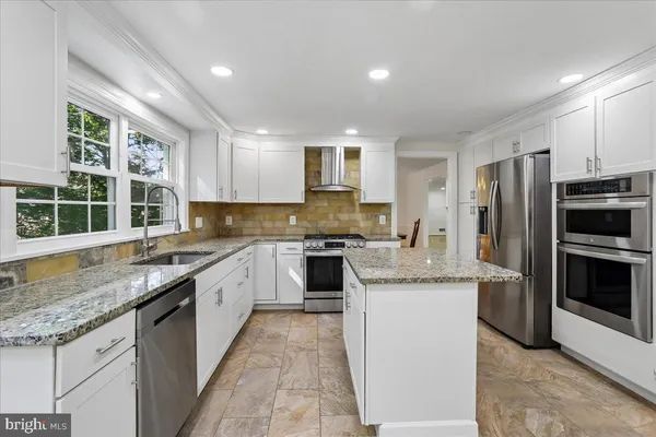 $769,900 | 9812 Canal Road, Montgomery Village, MD 20886
