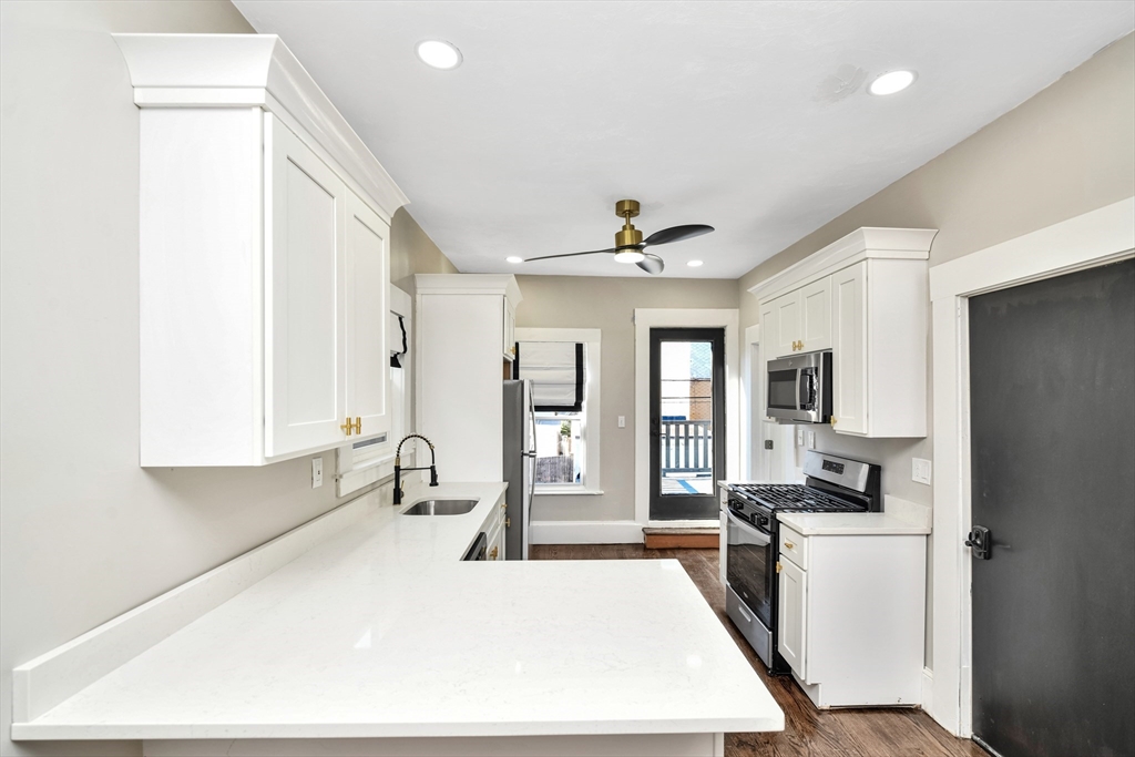 16 Carson Street, Unit 1 Boston, MA 02125 - Photo 1 of 7