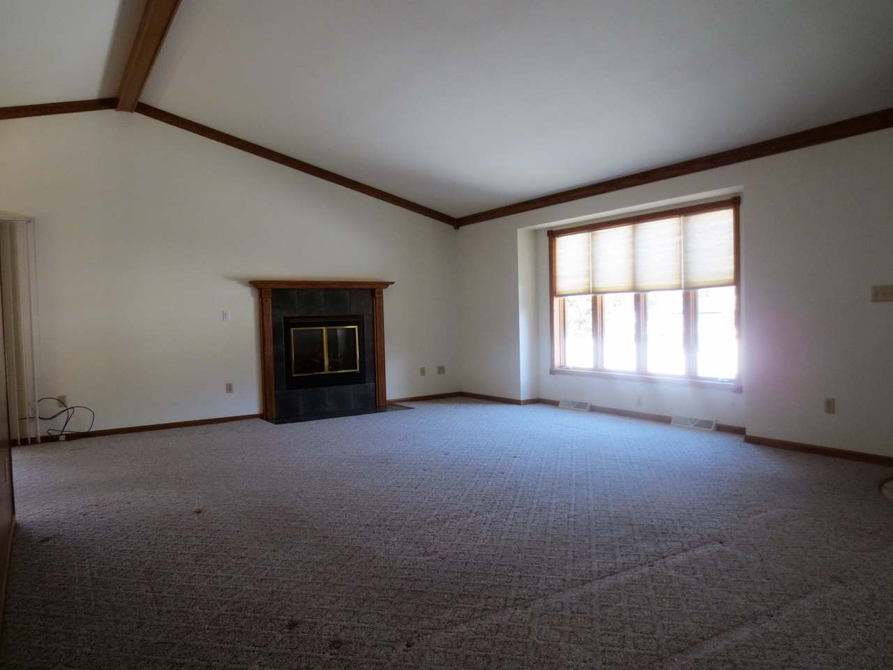 841 Woodland Drive Rhinelander, WI 54501 - Photo 3 of 24 Gallery Image 3