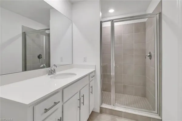 $2,100 | 5749 Double Eagle Circle, Unit 4537, Immokalee, FL 34142