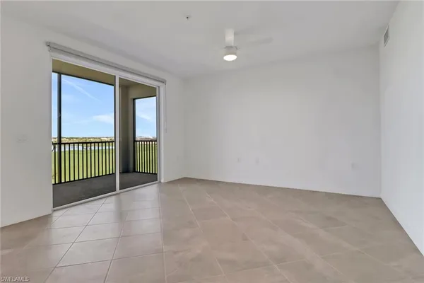 $2,100 | 5749 Double Eagle Circle, Unit 4537, Immokalee, FL 34142