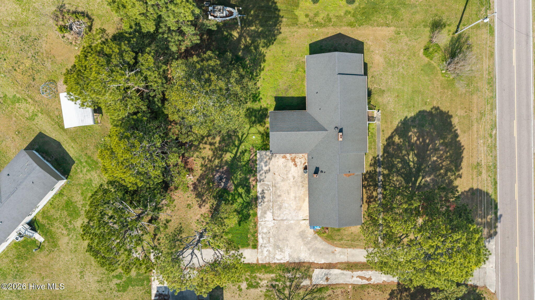 737 Pocosin Road Winterville, NC 28590 - Photo 6 of 42 8-web-or-mls-DJI_20260323111342_0849_D