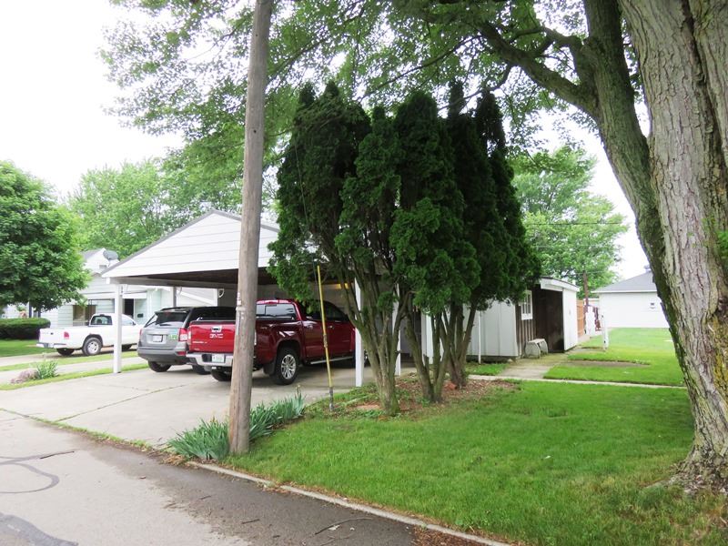 1601 West Monroe Street Decatur, IN 46733 - Photo 5 of 21