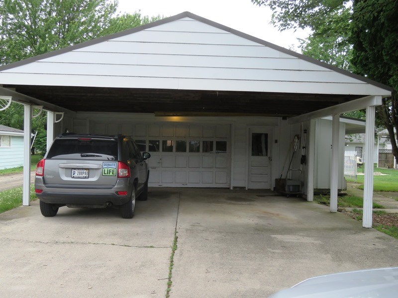 1601 West Monroe Street Decatur, IN 46733 - Photo 7 of 21