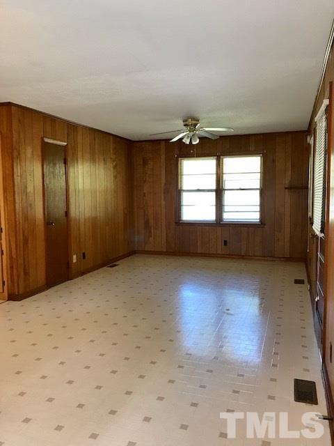 9400 Fowler Road Zebulon, NC 27597 - Photo 5 of 25 Gallery Image 5