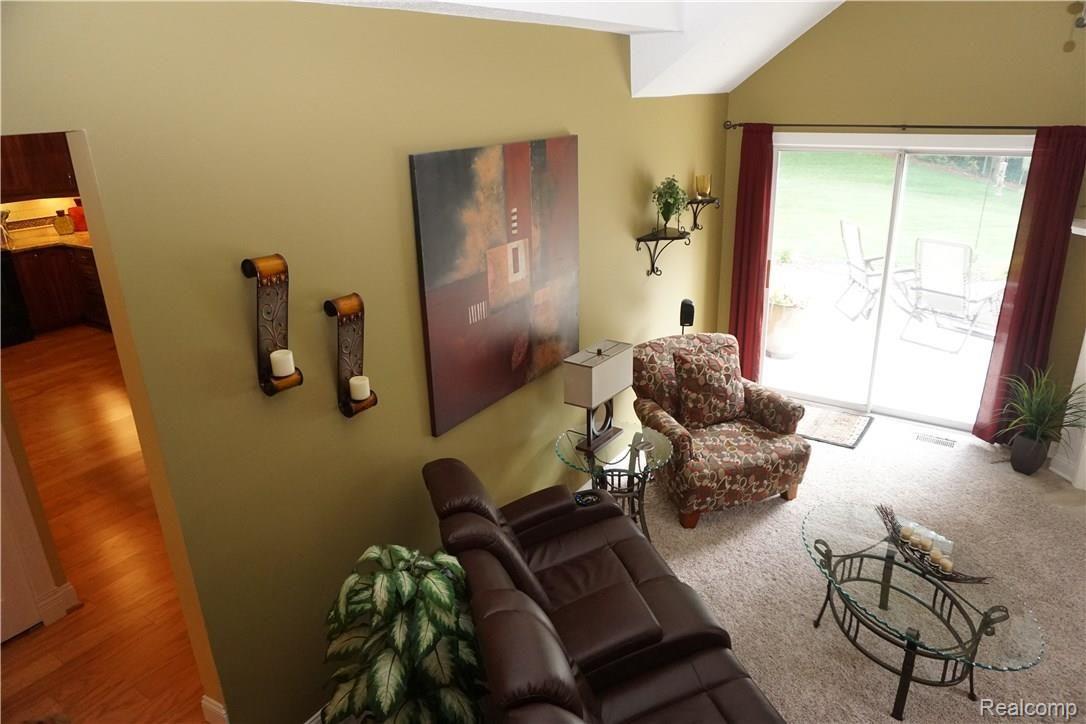 4074 Timberview Drive Howell, MI 48843 - Photo 9 of 30 DSC01075.JPG