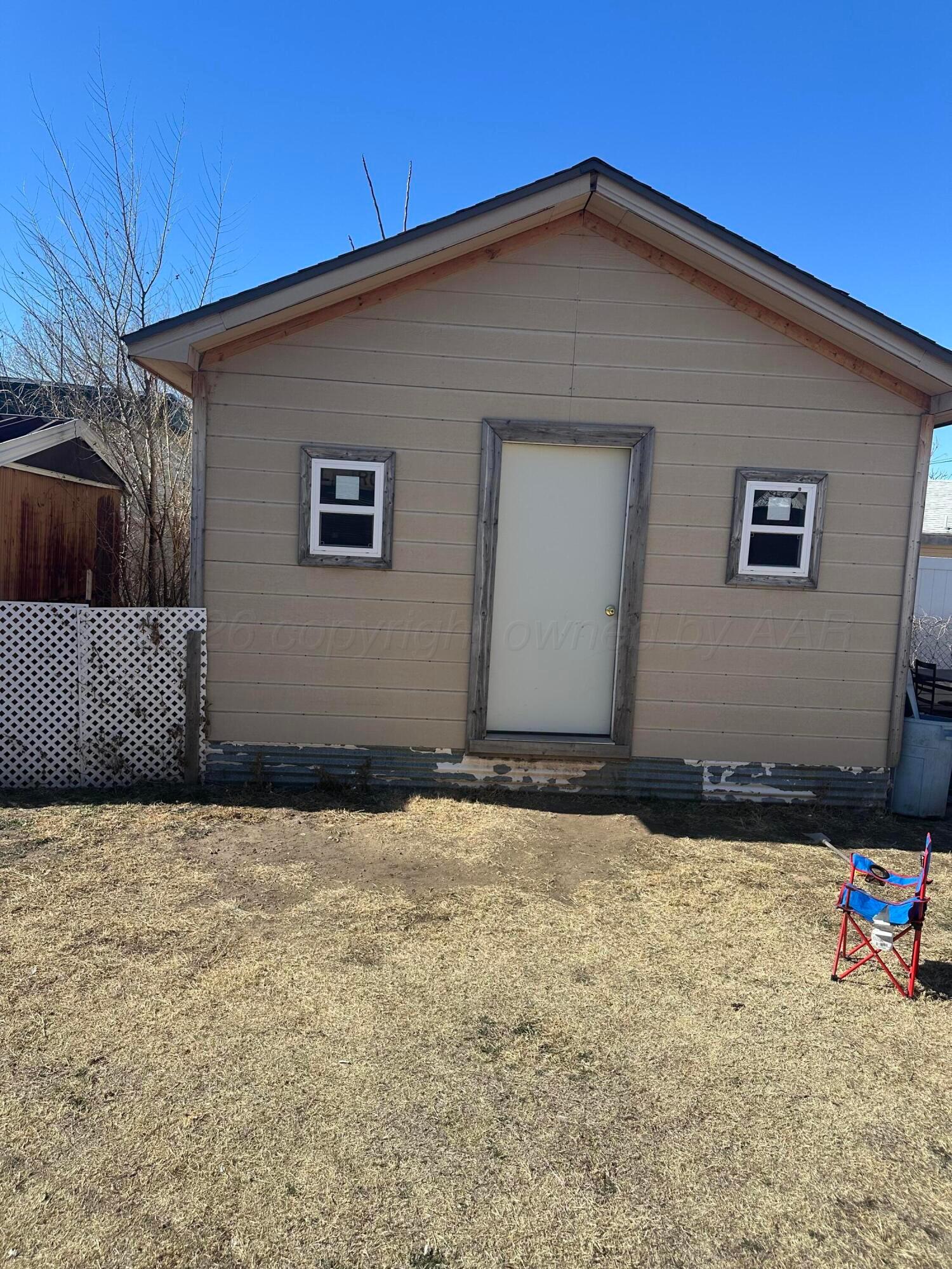 934 Elmore Street Borger, TX 79007 - Photo 11 of 13 IMG_3362-preview