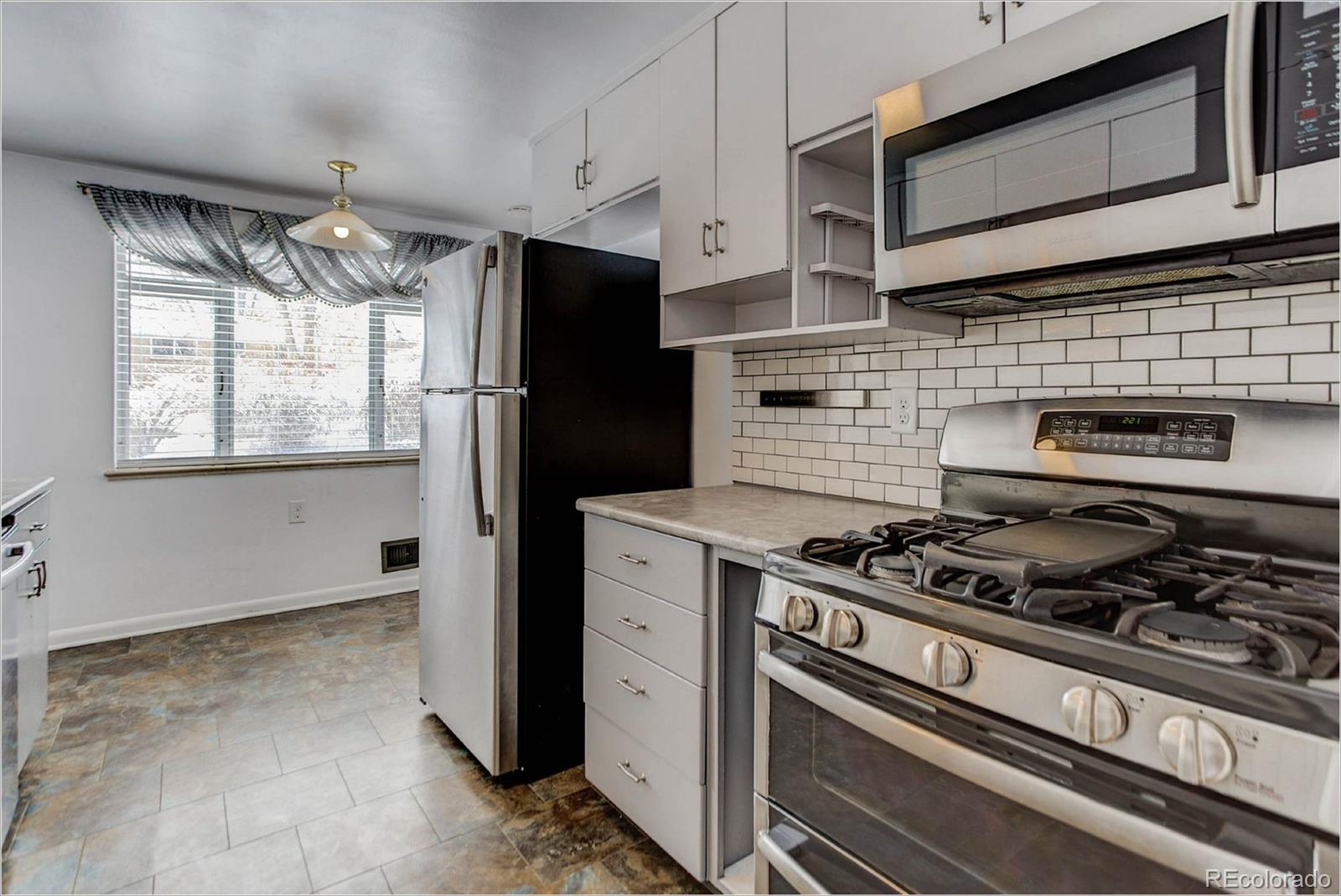 2525 South Raleigh Street Denver, CO 80219 - Photo 4 of 19 Gallery Image 4