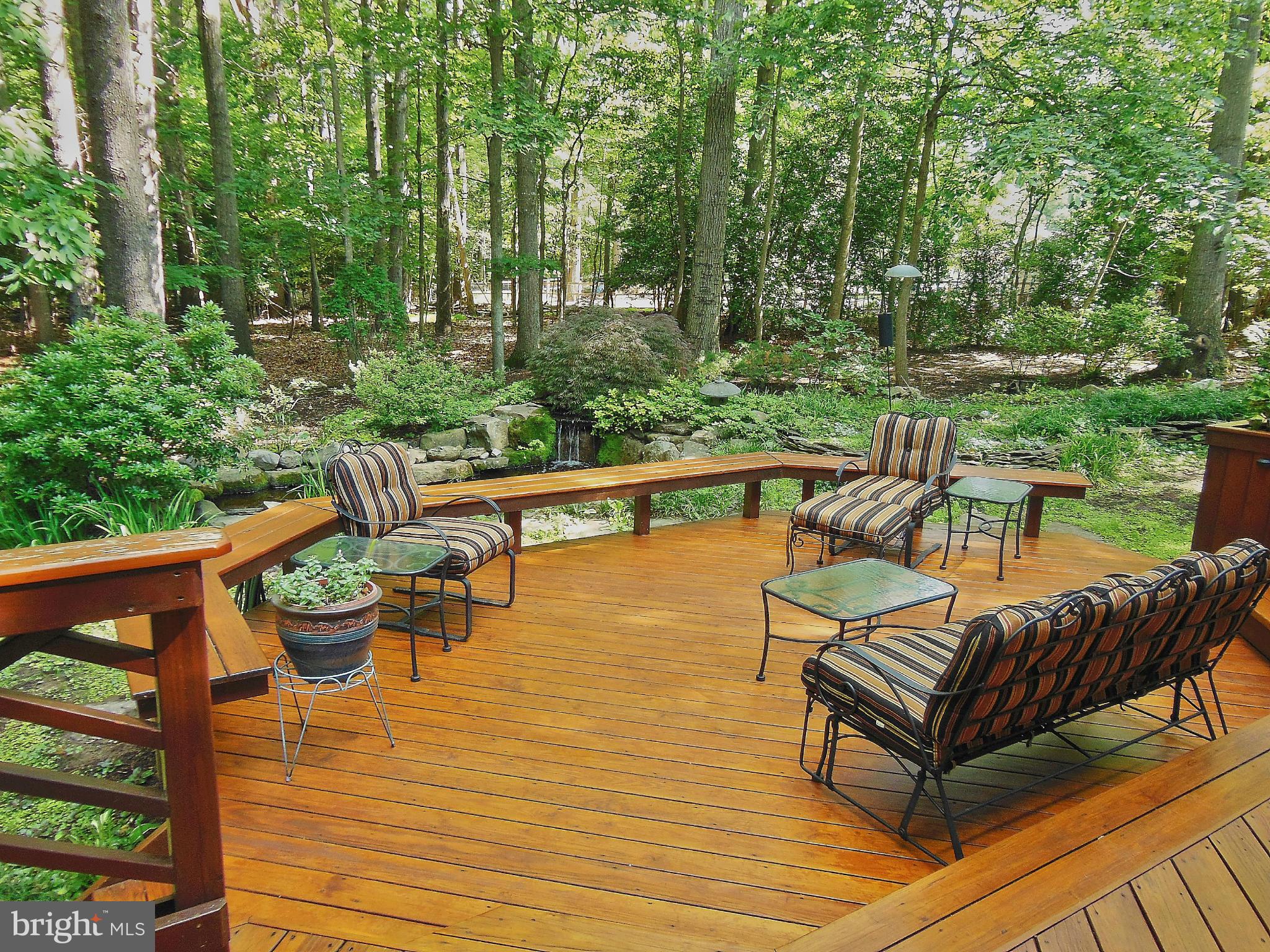 11404 Fieldstone Lane Reston, VA 20191 - Photo 14 of 30 a view of a patio with two chairs and a table
