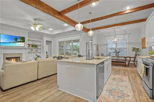 $2,700 | 6020 Canary Drive, Madisonville, LA 70447