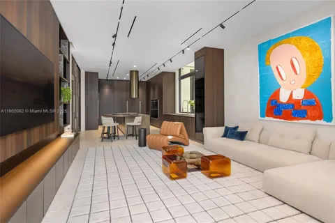 $17,999,000 | 1800 West 27th Street, Miami Beach, FL 33140