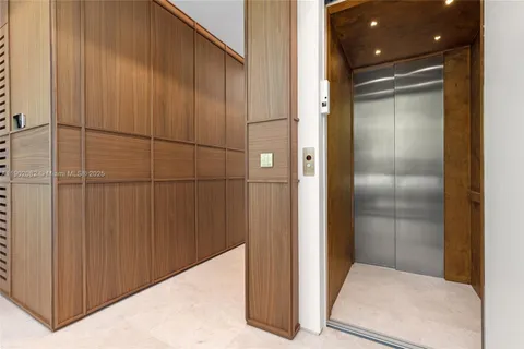 $17,999,000 | 1800 West 27th Street, Miami Beach, FL 33140