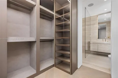 $17,999,000 | 1800 West 27th Street, Miami Beach, FL 33140