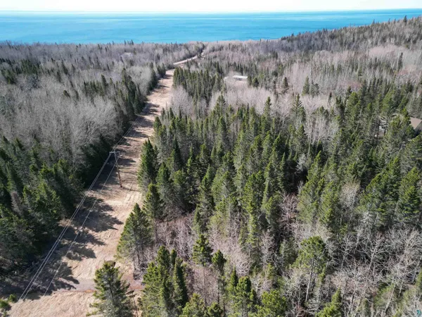 $129,500 | 2983 County Road 7, Grand Marais, MN 55604