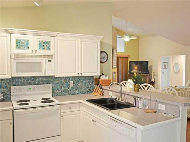 2426 Southwest Riviera Road Stuart, FL 34997 - Photo 4 of 19 Gallery Image 4