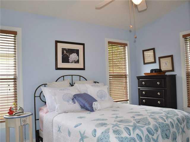 2426 Southwest Riviera Road Stuart, FL 34997 - Photo 10 of 19 Gallery Image 10