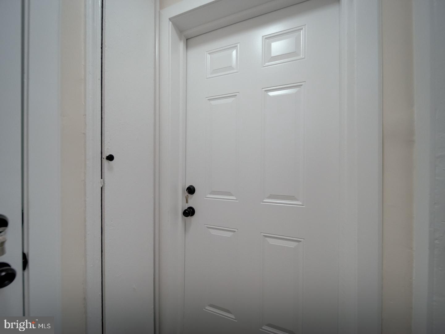 1946 I Street Northeast Washington, DC 20002 - Photo 6 of 47 a bathroom with a shower