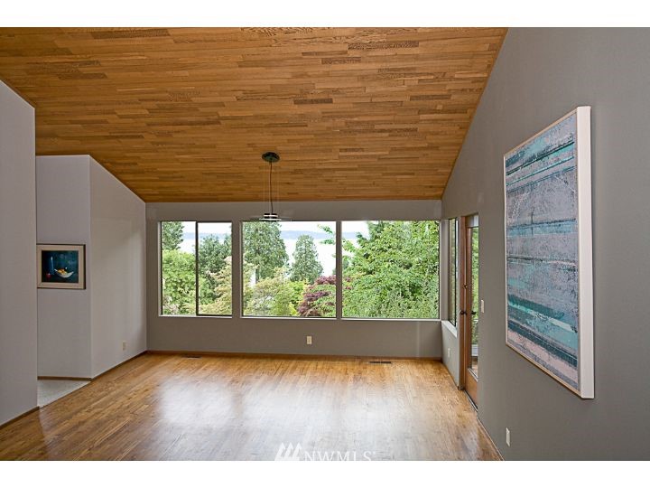 8116 Frederick Place Edmonds, WA 98026 - Photo 10 of 25