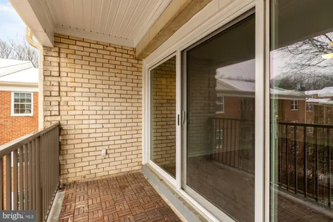 $2,250 | 882 College Parkway, Unit 88230, Rockville, MD 20850