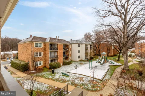 $2,250 | 882 College Parkway, Unit 88230, Rockville, MD 20850
