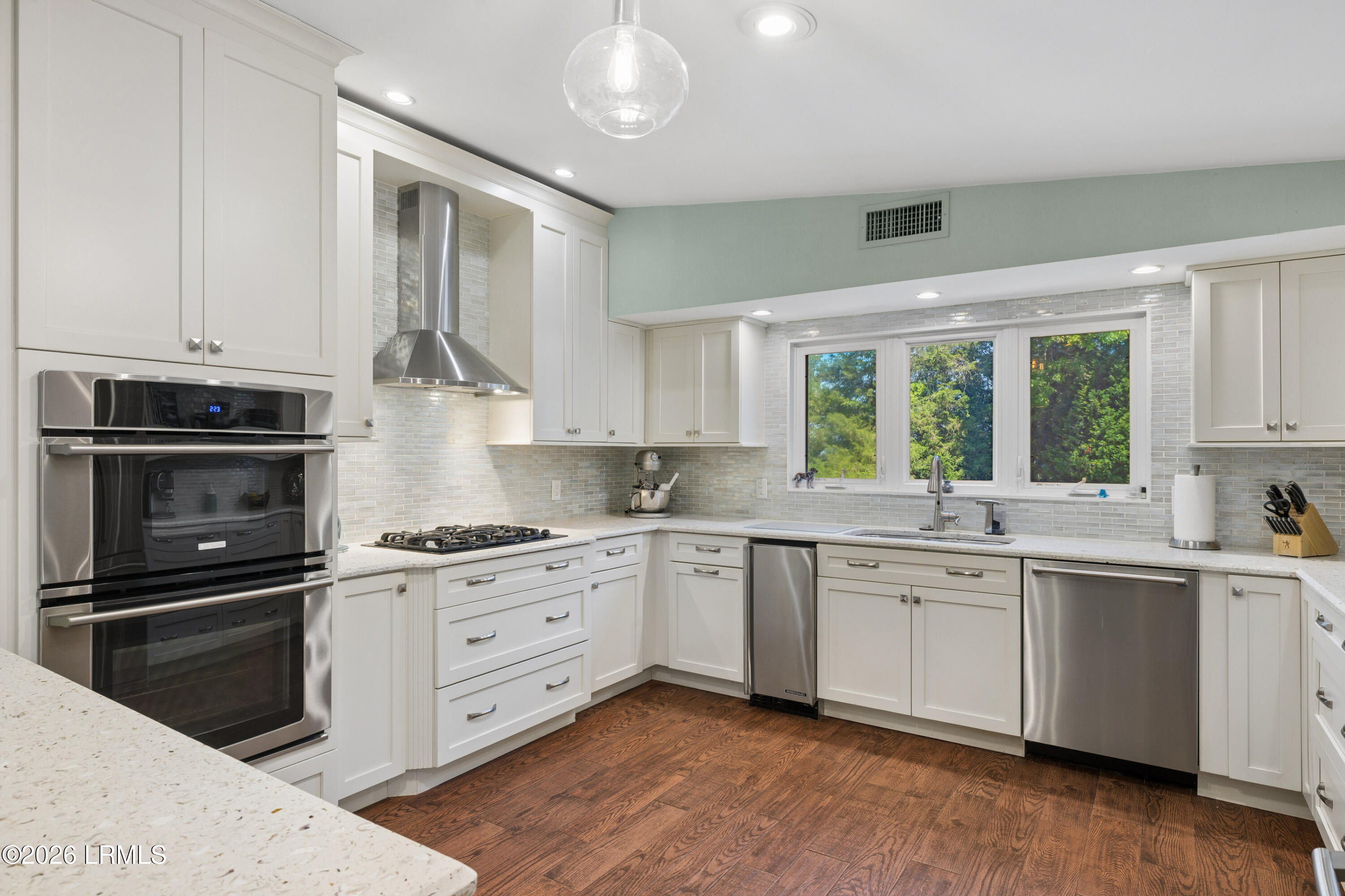 21 Toad Hall Beaufort, SC 29907 - Photo 12 of 60 Kitchen 1