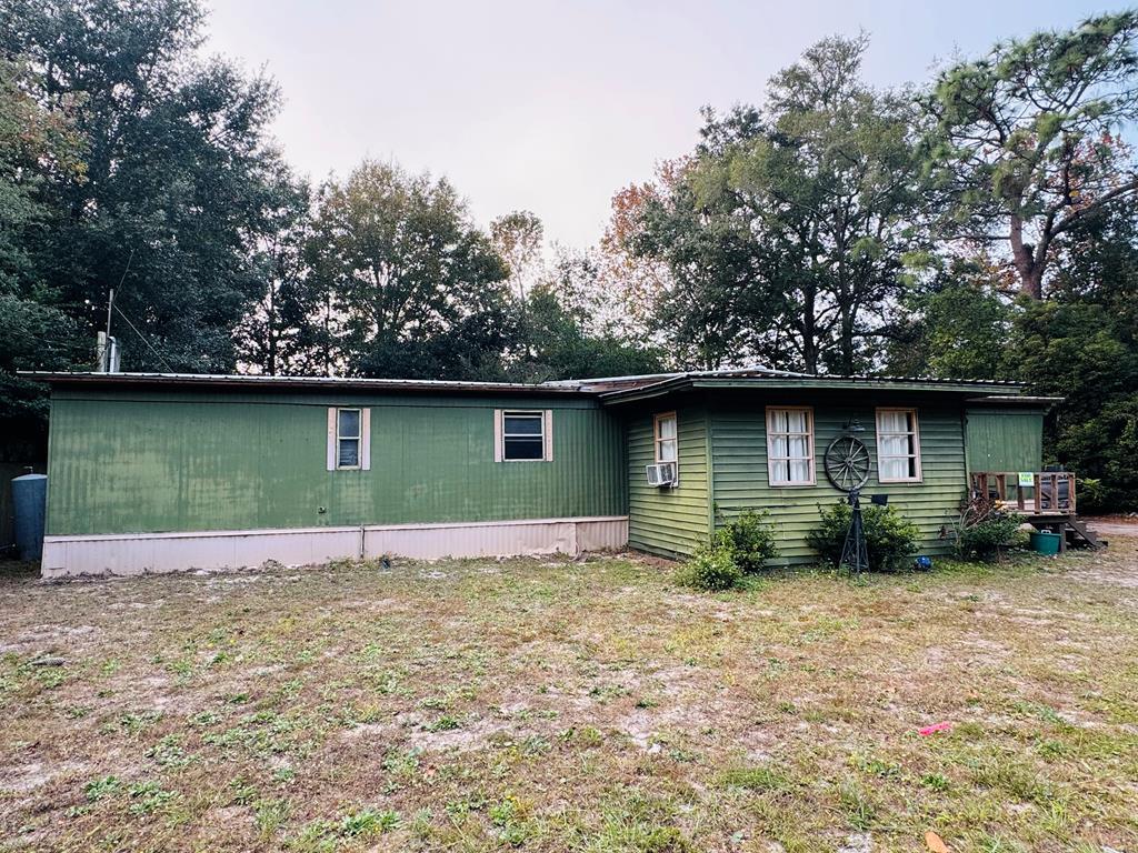 1209 Northwest 2nd Street Carrabelle, FL 32322 - Photo 2 of 18