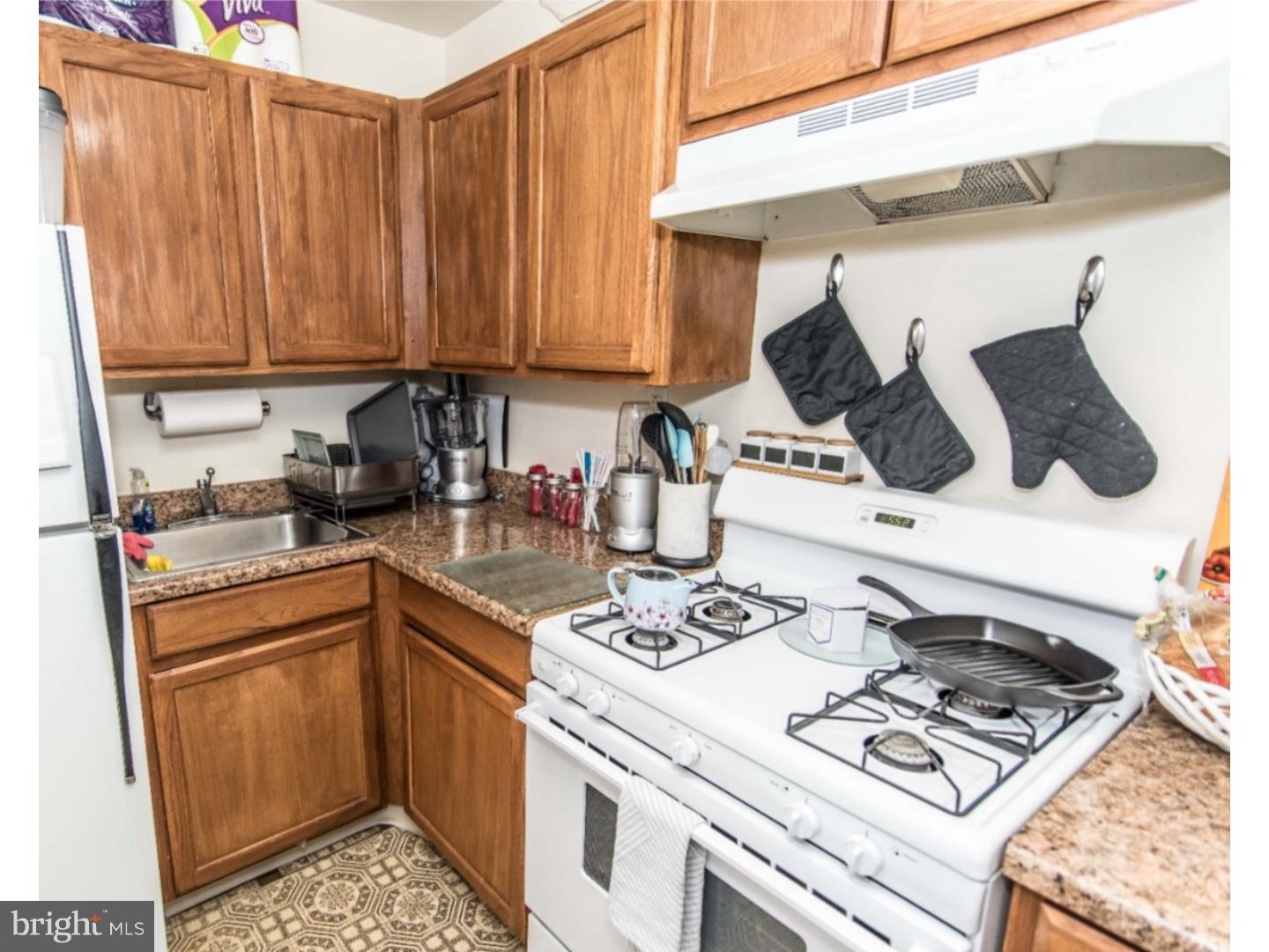 2121 Ripley Street Philadelphia, PA 19152 - Photo 14 of 19 Gallery Image 14