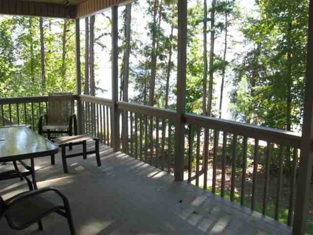 758 Navigator's Point, Unit BEACON SHORES Seneca, SC 29672 - Photo 6 of 8 Gallery Image 6