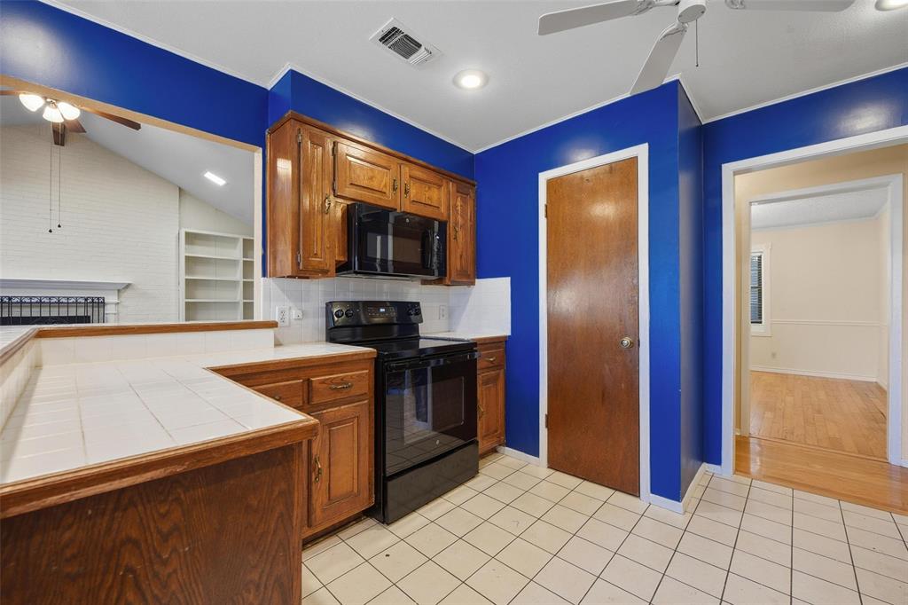 1721 High Ridge Road Benbrook, TX 76126 - Photo 11 of 31