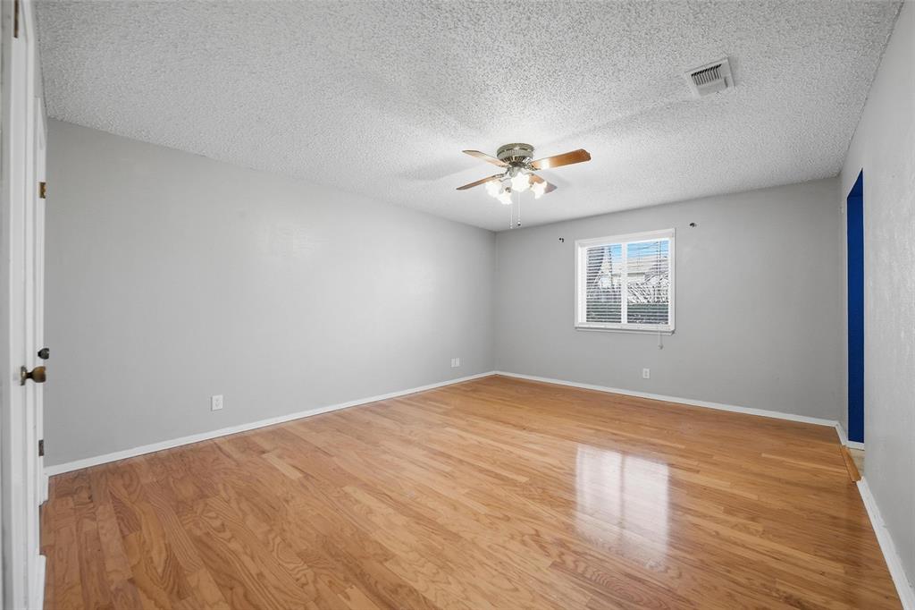 1721 High Ridge Road Benbrook, TX 76126 - Photo 16 of 31