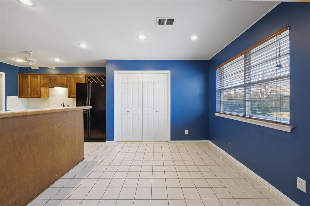 1721 High Ridge Road Benbrook, TX 76126 - Photo 9 of 31