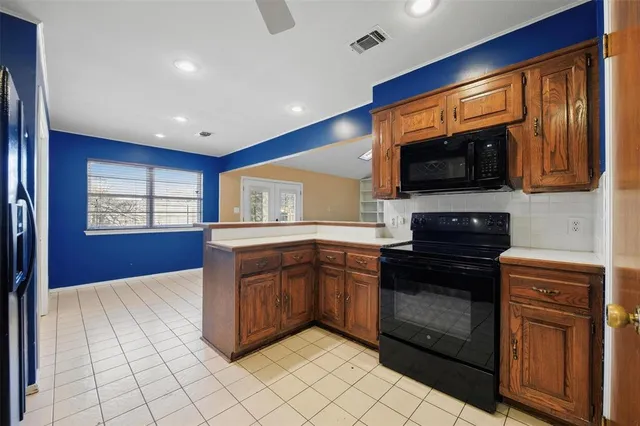 $275,000 | 1721 High Ridge Road, Benbrook, TX 76126